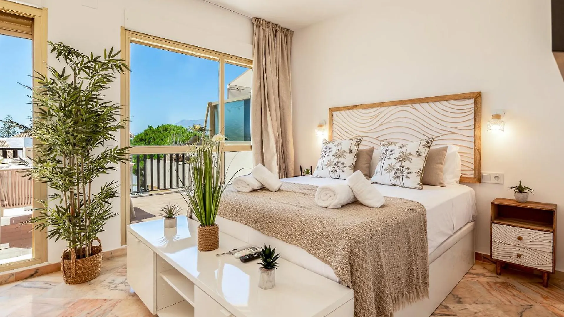 Apartment Oleholidays 143 Romana Playa Vistas Al Mar Marbella