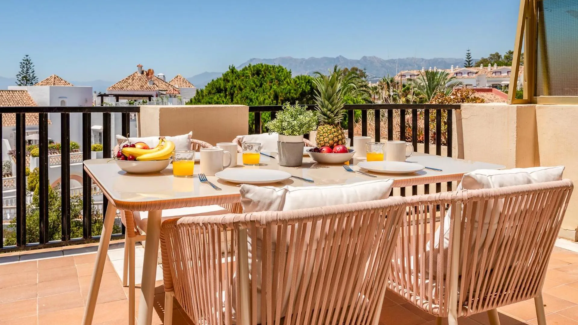 Apartment Oleholidays 143 Romana Playa Vistas Al Mar Marbella