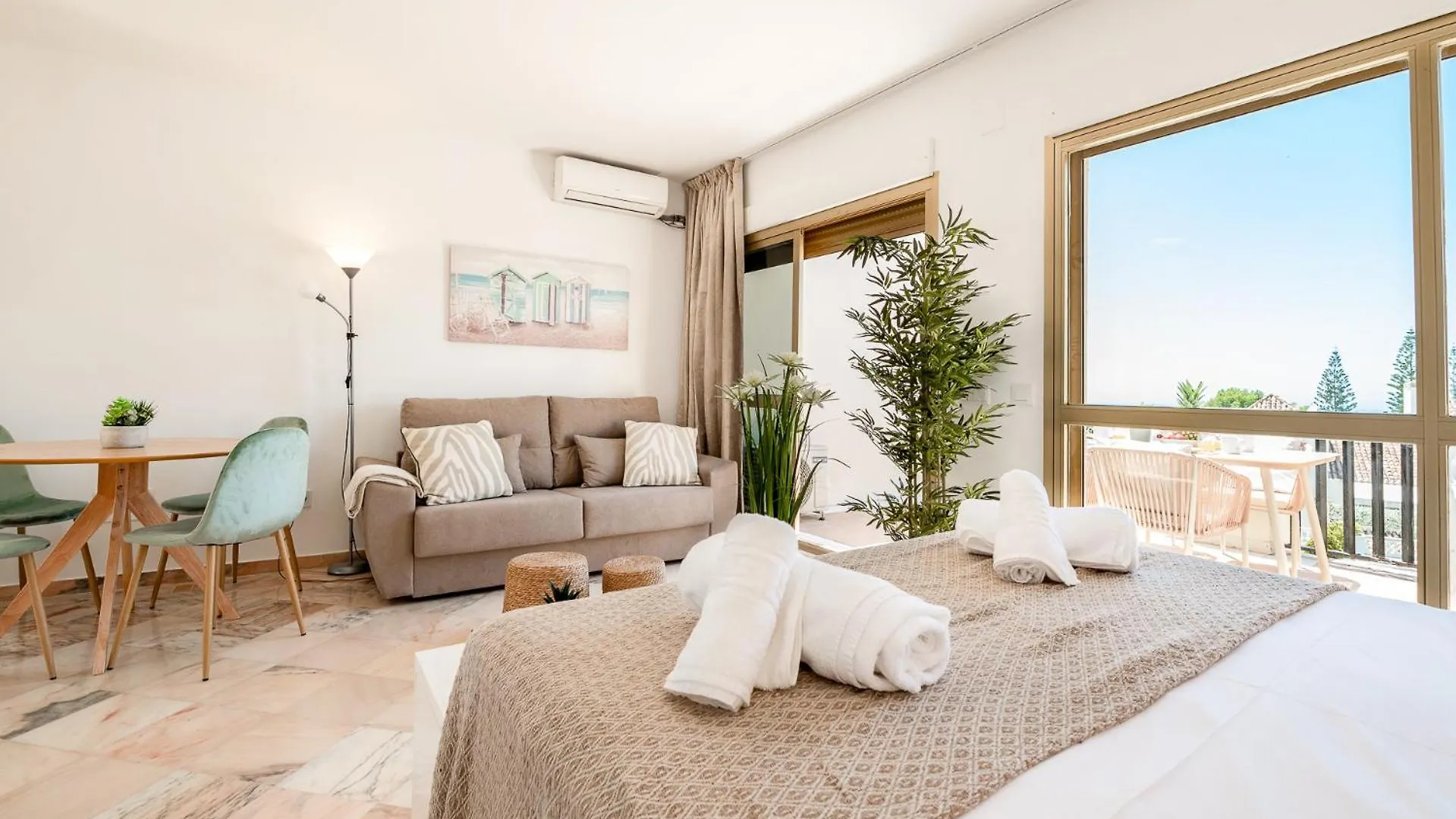 Oleholidays 143 Romana Playa Vistas Al Mar Marbella Spain